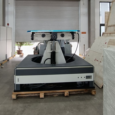 地質(zhì)儀器傾斜搖擺試驗(yàn)臺(tái)設(shè)計(jì)方案(圖1)