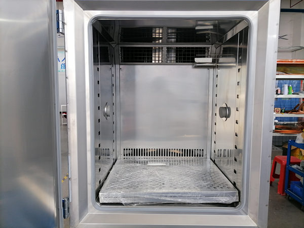 高低溫SSD老化柜的測(cè)試應(yīng)用(圖2) 高低溫SSD老化柜的測(cè)試應(yīng)用(圖2)