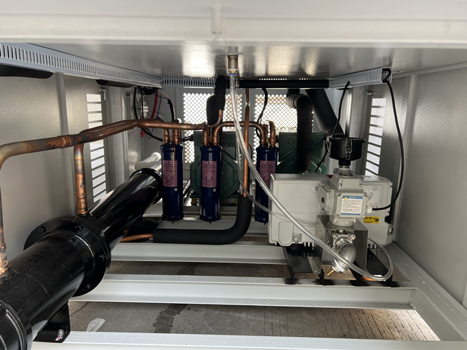 高低溫復(fù)合環(huán)境試驗(yàn)平臺(tái)(圖3)