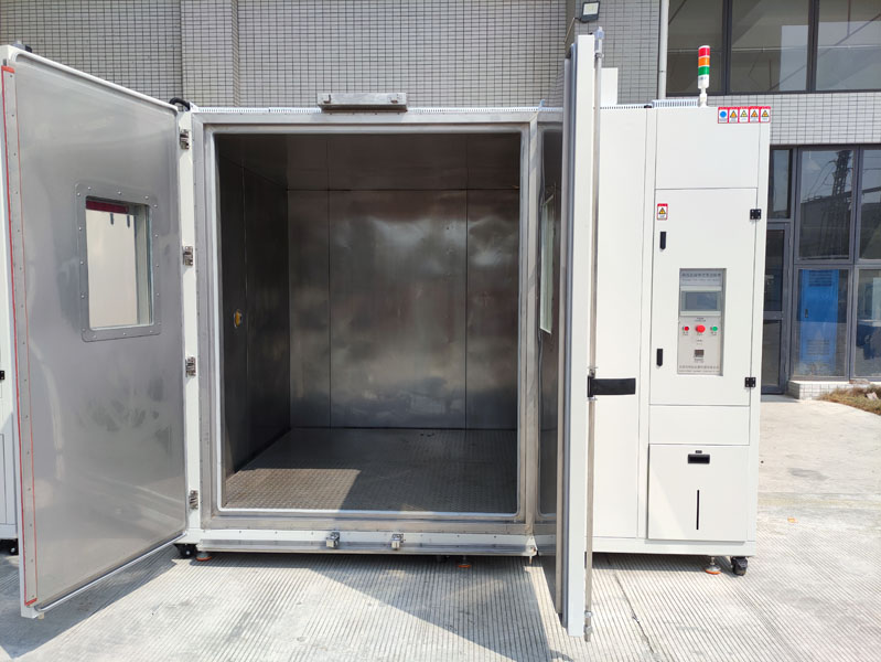 門(mén)扇濕度影響穩(wěn)定性試驗(yàn)室(圖1)